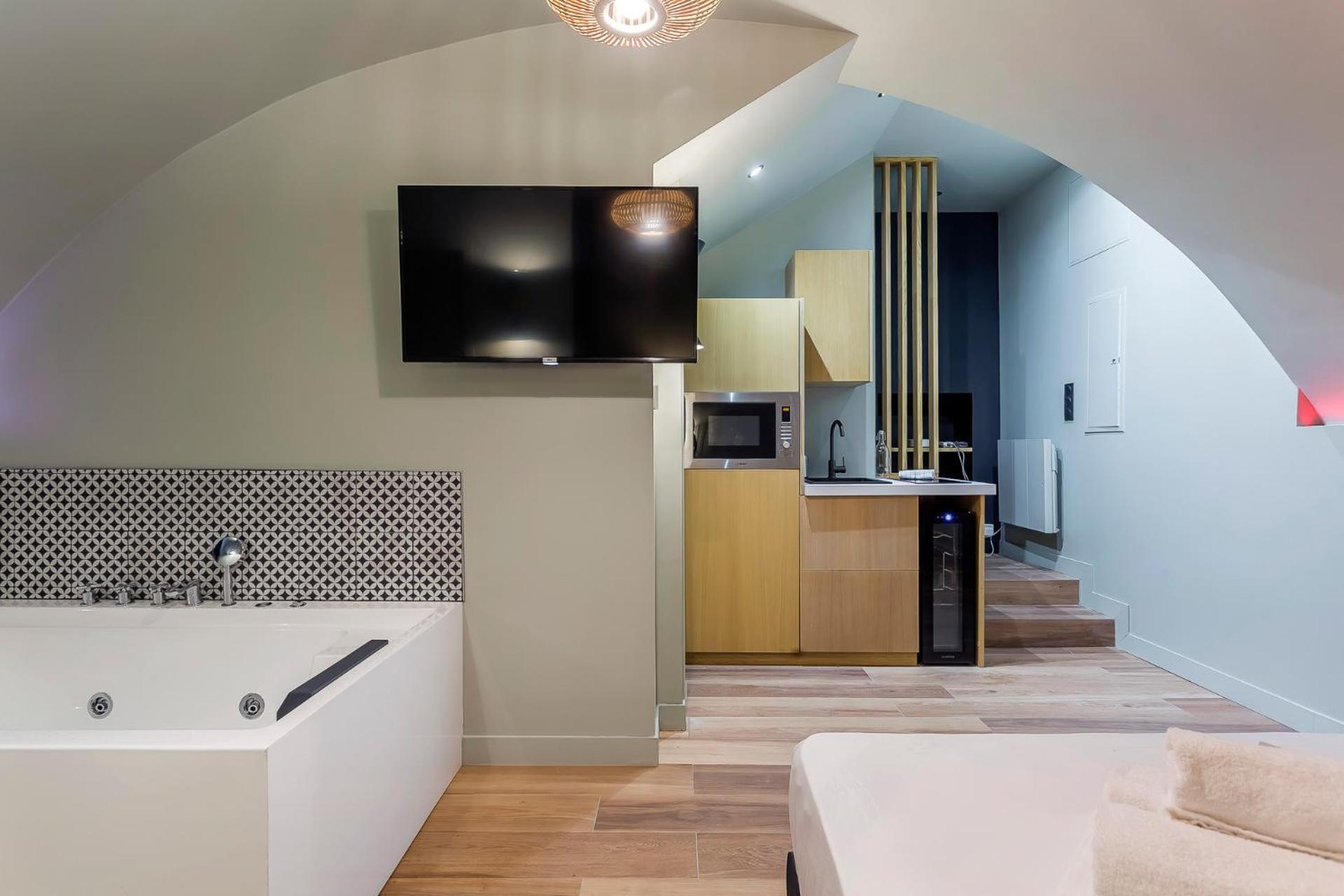 Suite Romantique Balneo Centre Lyon Luaran gambar