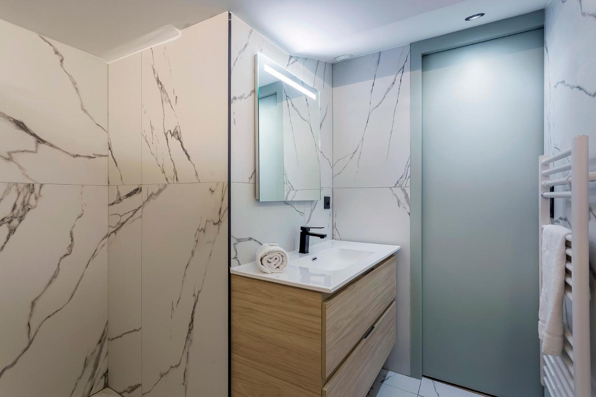 Suite Romantique Balneo Centre Lyon Luaran gambar